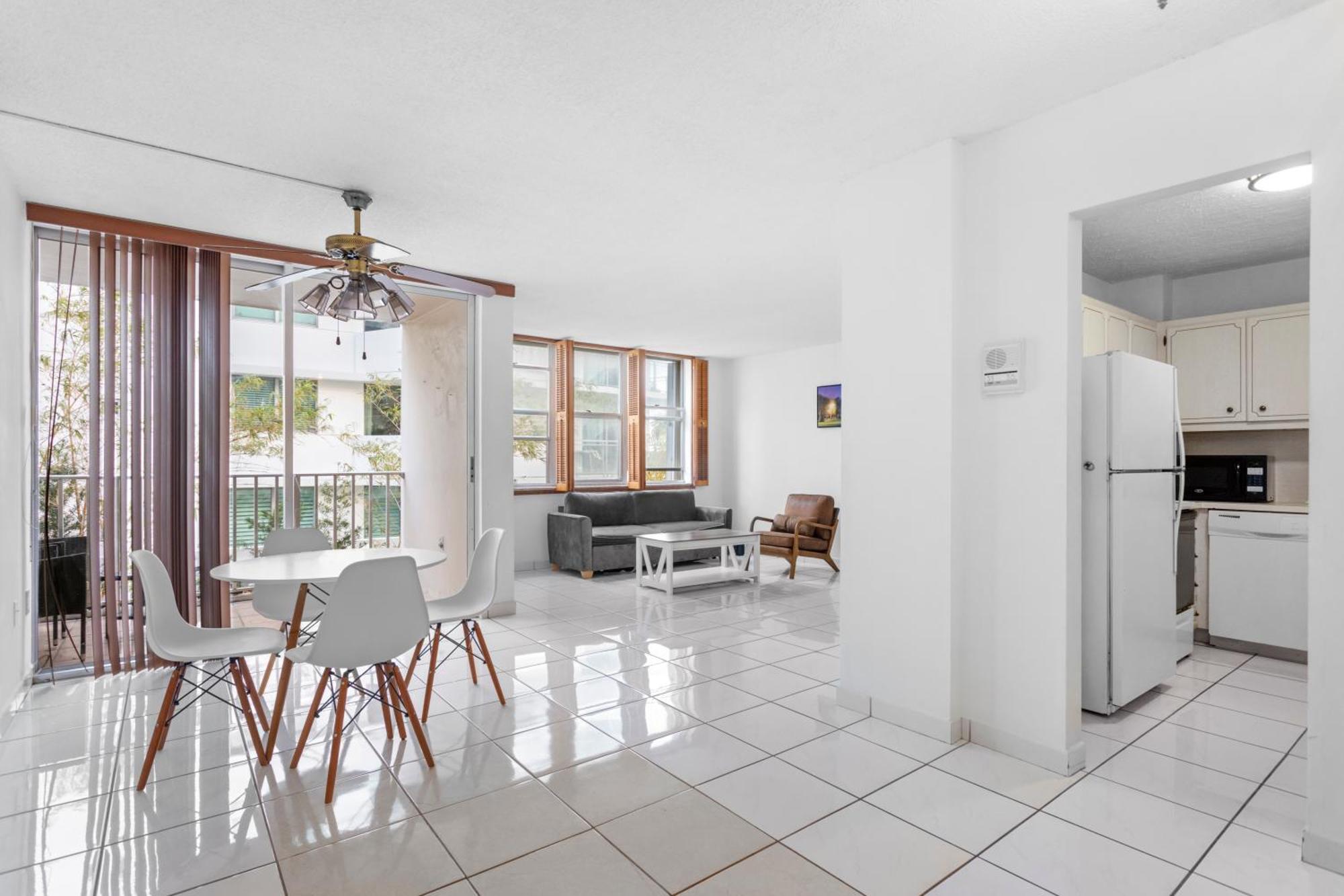 Apartment Bay Harbor Sunset 2b Miami Beach